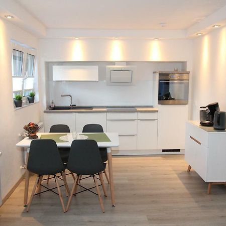 Neue Und Moderne Ferienwohnung Мильгейм-на-Руре Экстерьер фото
