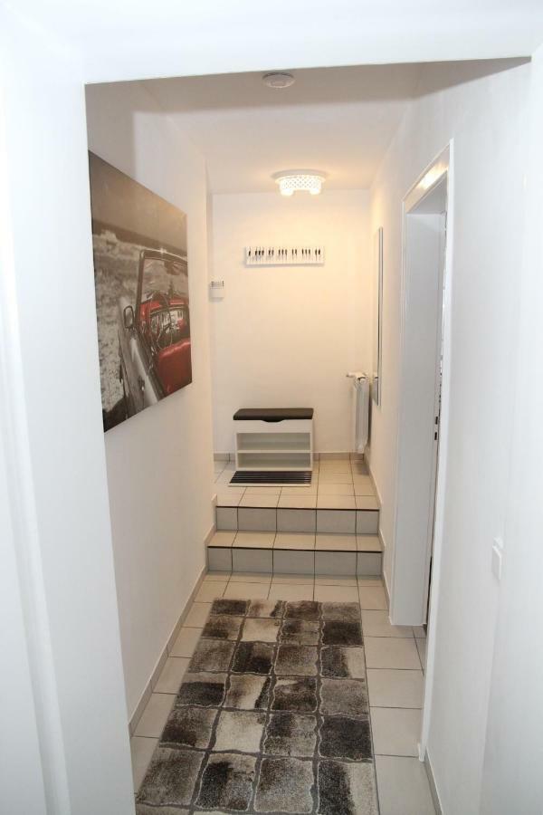 Neue Und Moderne Ferienwohnung Мильгейм-на-Руре Экстерьер фото